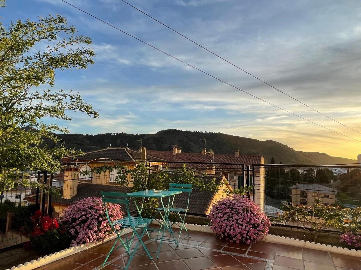 Casa Rural Vistablanca En Una Sola Planta Con Bonitas Vistas Y Piscina - Junto A La Capital Y La Alhambra 塞内斯·德拉维加 外观 照片