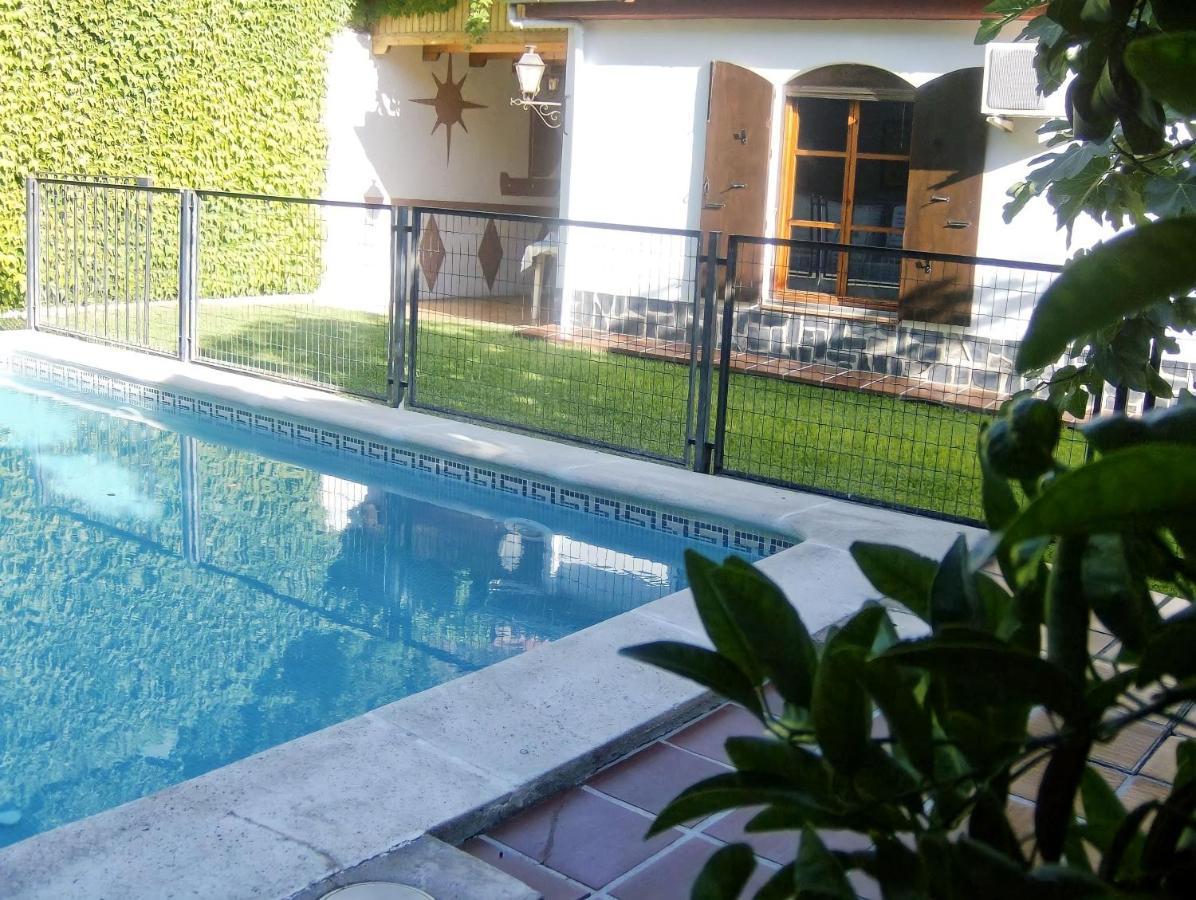 Casa Rural Vistablanca En Una Sola Planta Con Bonitas Vistas Y Piscina - Junto A La Capital Y La Alhambra 塞内斯·德拉维加 外观 照片