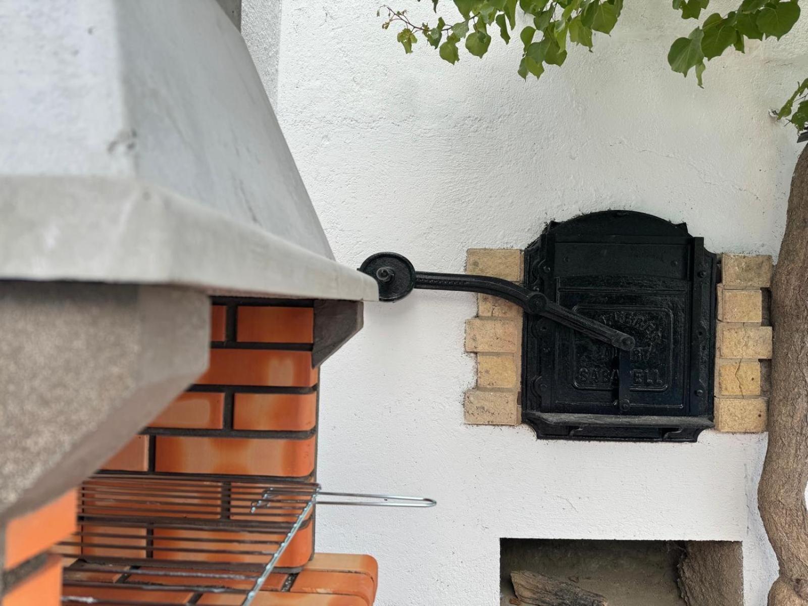 Casa Rural Vistablanca En Una Sola Planta Con Bonitas Vistas Y Piscina - Junto A La Capital Y La Alhambra 塞内斯·德拉维加 外观 照片