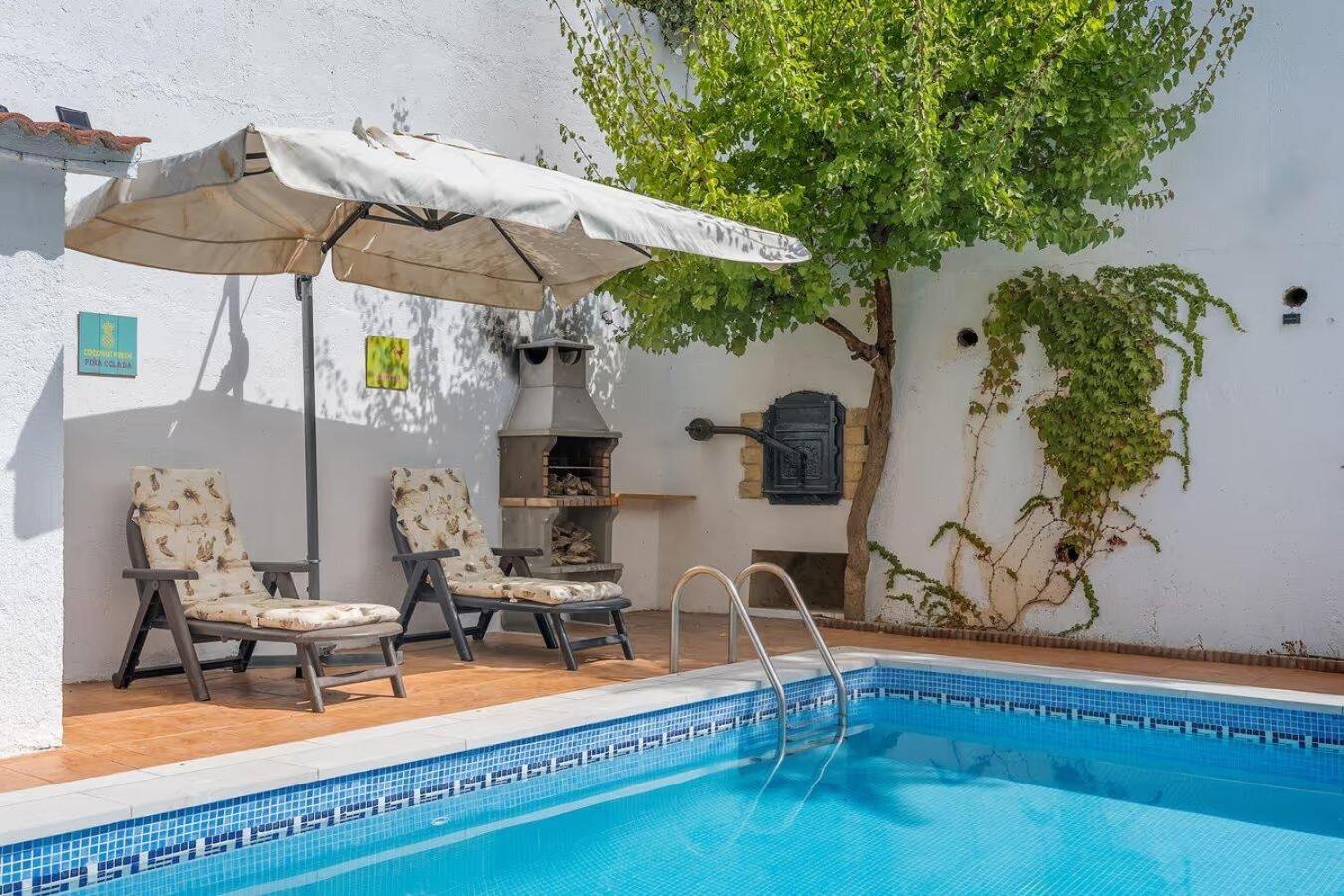 Casa Rural Vistablanca En Una Sola Planta Con Bonitas Vistas Y Piscina - Junto A La Capital Y La Alhambra 塞内斯·德拉维加 外观 照片